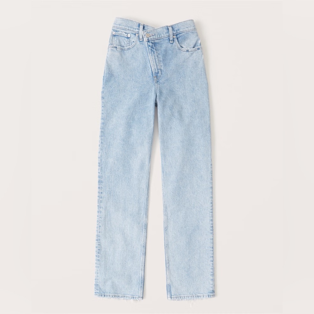 Abercrombie and Fitch The 90’s Straight Ultra High Rise Jeans